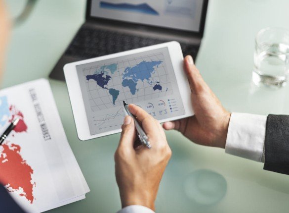 How Proofreading and Editing Shape Geopolitical Reporting