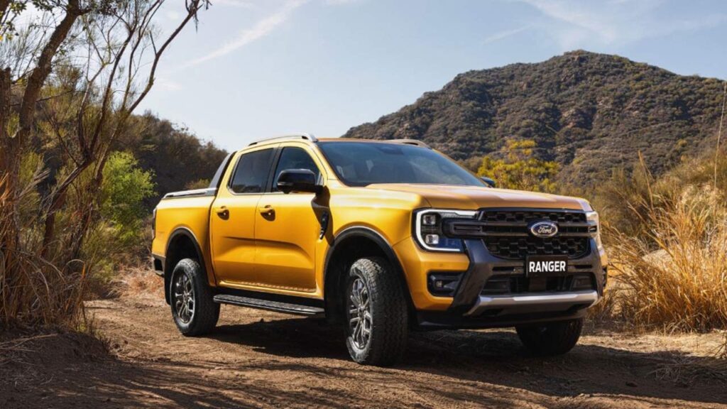 Next-generation Ford Ranger ditches the camo and struts its stuff